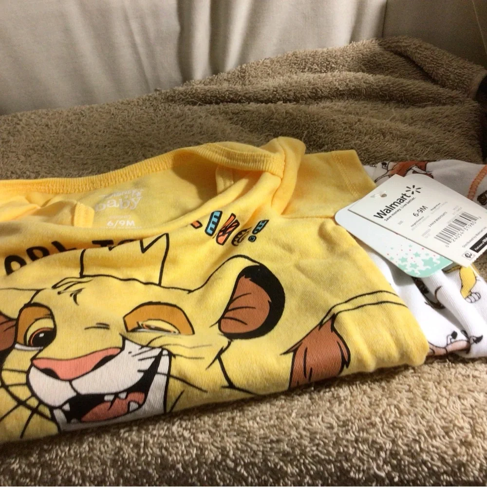 Disney Yellow & Orange Lion Print Kids One-Piece Bodysuits